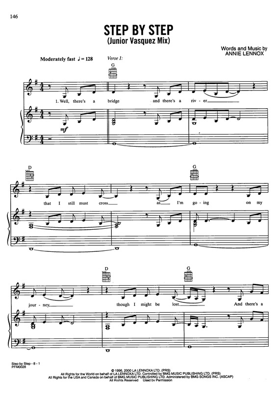 Partitura da música Step by Step